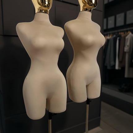 Maniquie tipo importación cabeza y base incluidas