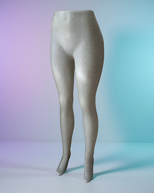 Maniqui pantalonera de plástico