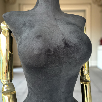 Maniquí articulado con cabeza y base cromada negro